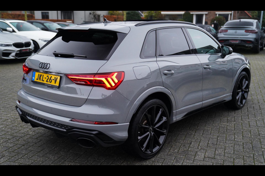 Audi RSQ3 TFSI | Keramisch | Sonos Audio | LED | Trekhaak | 360 | Panorama | Adaptieve cruise | Dodehoek assistent | Lane Assist
