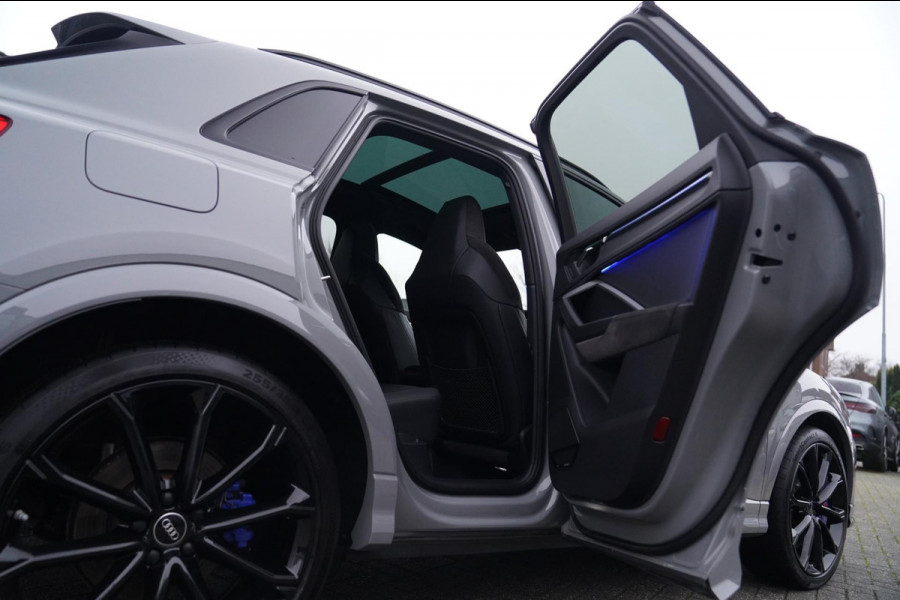 Audi RSQ3 TFSI | Keramisch | Sonos Audio | LED | Trekhaak | 360 | Panorama | Adaptieve cruise | Dodehoek assistent | Lane Assist