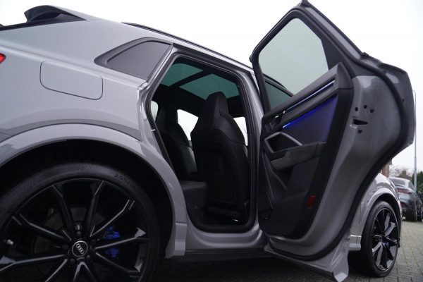 Audi RSQ3 TFSI | Keramisch | Sonos Audio | LED | Trekhaak | 360 | Panorama | Adaptieve cruise | Dodehoek assistent | Lane Assist