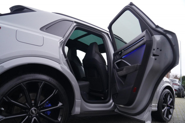 Audi RSQ3 TFSI | Keramisch | Sonos Audio | LED | Trekhaak | 360 | Panorama | Adaptieve cruise | Dodehoek assistent | Lane Assist