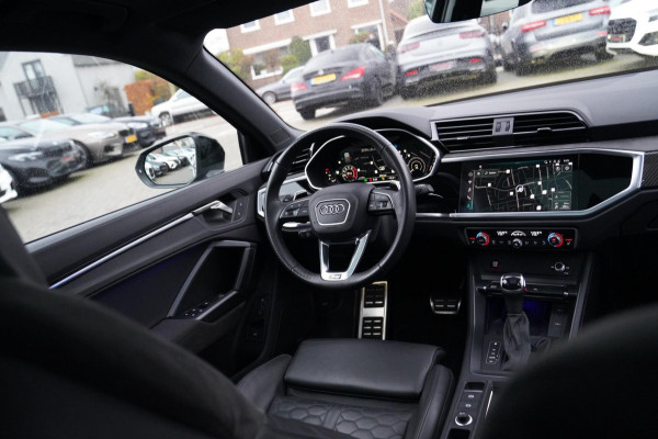 Audi RSQ3 TFSI | Keramisch | Sonos Audio | LED | Trekhaak | 360 | Panorama | Adaptieve cruise | Dodehoek assistent | Lane Assist