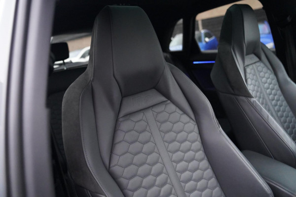 Audi RSQ3 TFSI | Keramisch | Sonos Audio | LED | Trekhaak | 360 | Panorama | Adaptieve cruise | Dodehoek assistent | Lane Assist