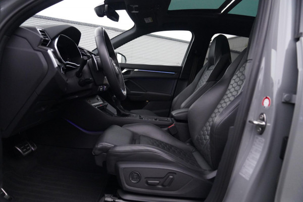 Audi RSQ3 TFSI | Keramisch | Sonos Audio | LED | Trekhaak | 360 | Panorama | Adaptieve cruise | Dodehoek assistent | Lane Assist