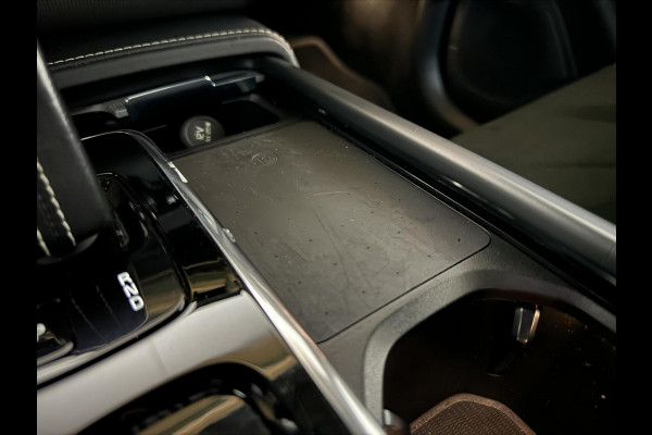 Volvo XC90 2.0 T8 Recharge AWD R-Design Pano B&W Luchtvering Trekh. 360°