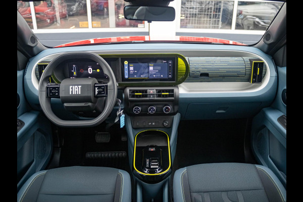 Fiat Grande Panda Red 11 kW 44 kWh | Airco | Cruise | Apple Carplay | 16" | PDC