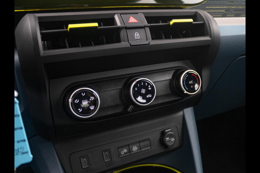 Fiat Grande Panda Red 11 kW 44 kWh | Airco | Cruise | Apple Carplay | 16" | PDC