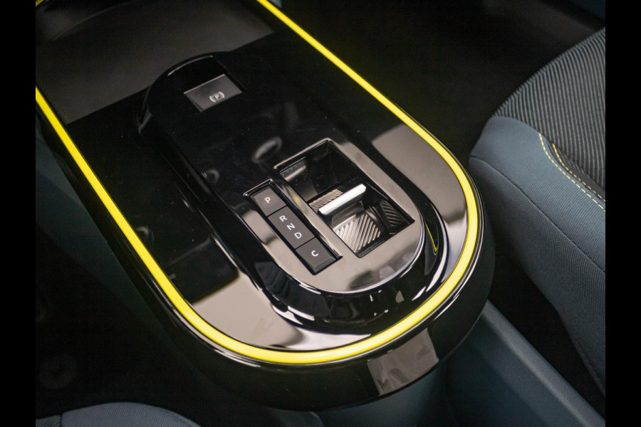 Fiat Grande Panda Red 11 kW 44 kWh | Airco | Cruise | Apple Carplay | 16" | PDC