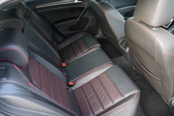 Volkswagen Golf 7.5 GTI Performance 245PK DSG