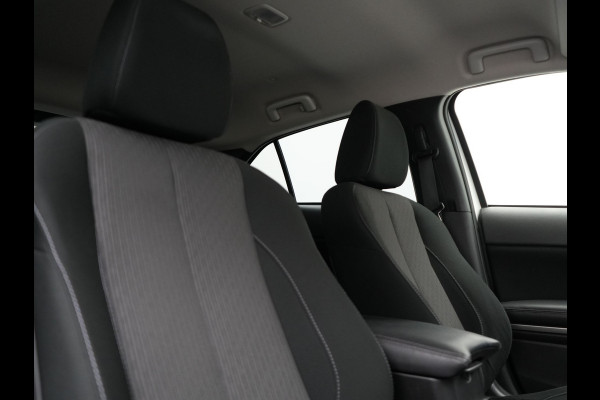 Mitsubishi Eclipse Cross 2.4 Intense Plug In Hybrid 188pk PHEV | Trekhaak | Apple Carplay | Voorstoelen Verwarmd | Keyless | Cruise Control | DAB |