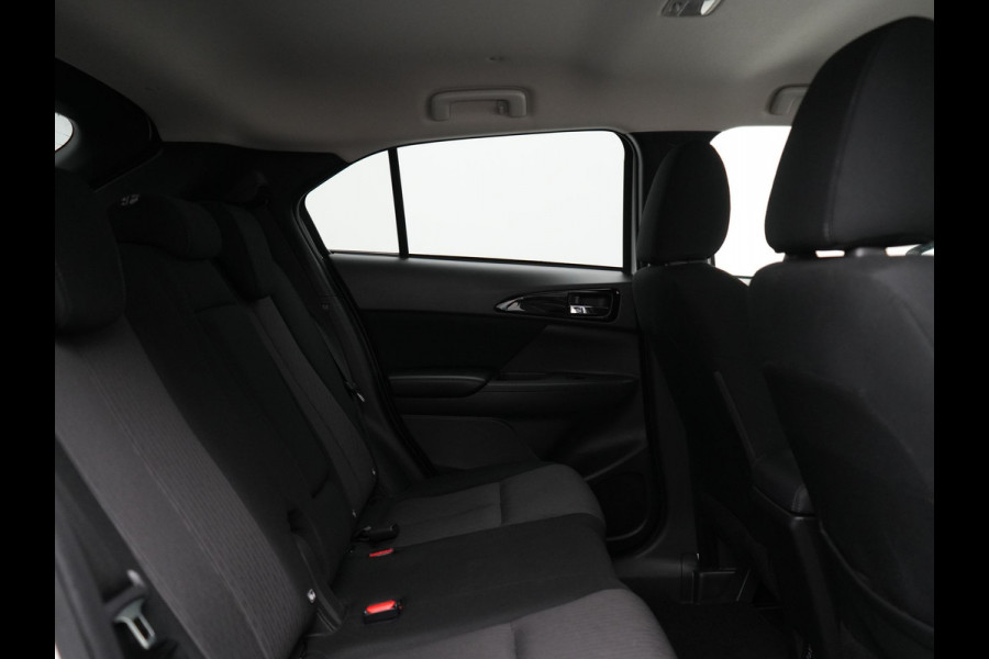 Mitsubishi Eclipse Cross 2.4 Intense Plug In Hybrid 188pk PHEV | Trekhaak | Apple Carplay | Voorstoelen Verwarmd | Keyless | Cruise Control | DAB |