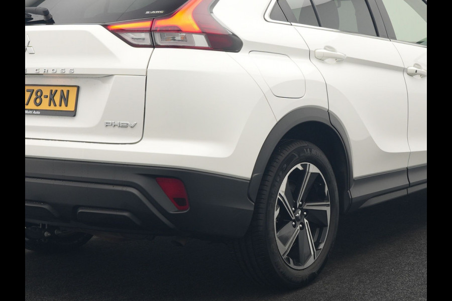 Mitsubishi Eclipse Cross 2.4 Intense Plug In Hybrid 188pk PHEV | Trekhaak | Apple Carplay | Voorstoelen Verwarmd | Keyless | Cruise Control | DAB |