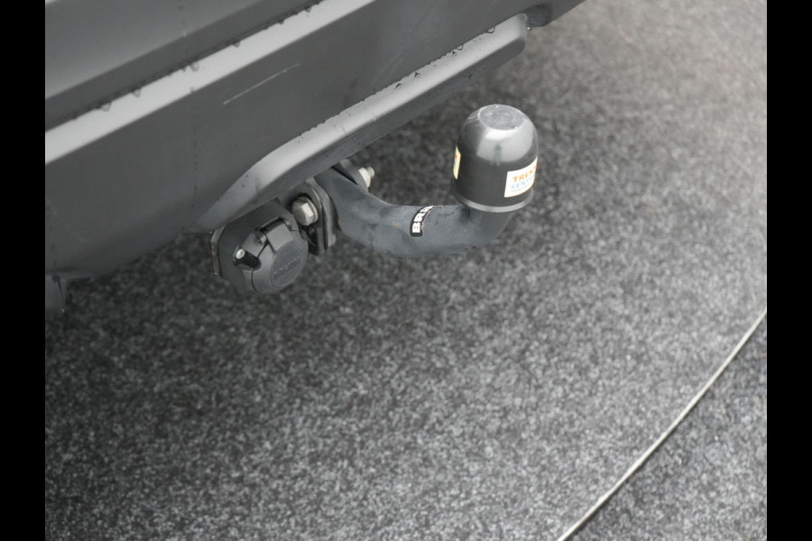 Mitsubishi Eclipse Cross 2.4 Intense Plug In Hybrid 188pk PHEV | Trekhaak | Apple Carplay | Voorstoelen Verwarmd | Keyless | Cruise Control | DAB |