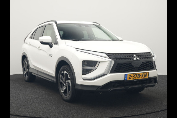Mitsubishi Eclipse Cross 2.4 Intense Plug In Hybrid 188pk PHEV | Trekhaak | Apple Carplay | Voorstoelen Verwarmd | Keyless | Cruise Control | DAB |
