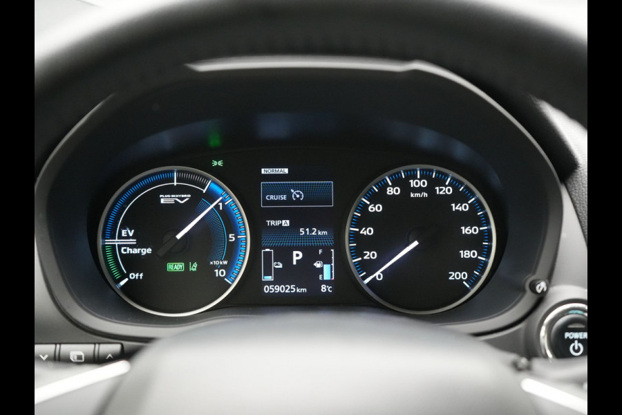 Mitsubishi Eclipse Cross 2.4 Intense Plug In Hybrid 188pk PHEV | Trekhaak | Apple Carplay | Voorstoelen Verwarmd | Keyless | Cruise Control | DAB |