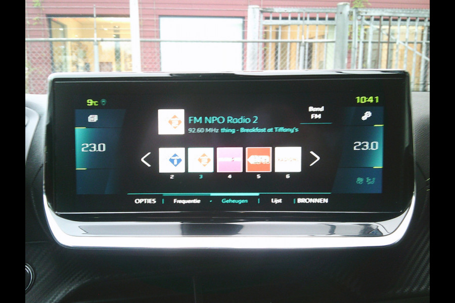 Peugeot e-2008 EV GT Première 1 fase 50 kWh 1e EIGENAAR I GT UITVOERING I DEALERONDERHOUDEN