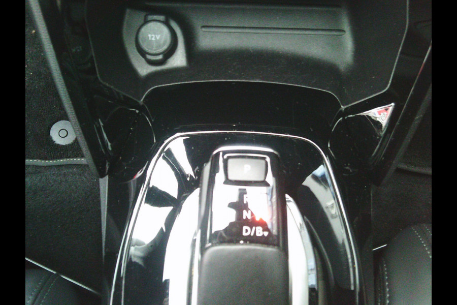 Peugeot e-2008 EV GT Première 1 fase 50 kWh 1e EIGENAAR I GT UITVOERING I DEALERONDERHOUDEN