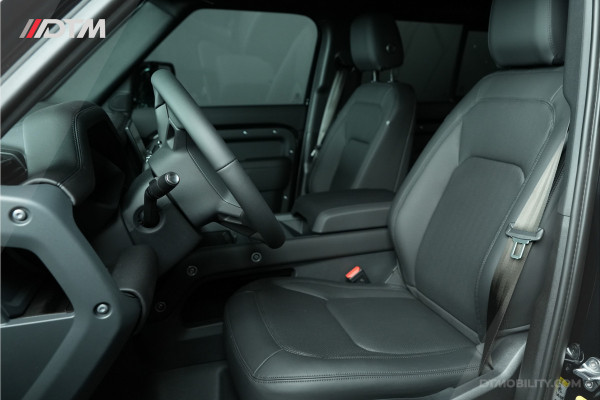 Land Rover Defender 110 2.0 P300e 110 X-Dynamic SE | Nieuw | Meridan | Leder