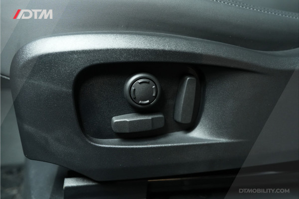 Land Rover Defender 110 2.0 P300e 110 X-Dynamic SE | Nieuw | Meridan | Leder