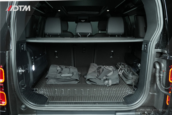 Land Rover Defender 110 2.0 P300e 110 X-Dynamic SE | Nieuw | Meridan | Leder