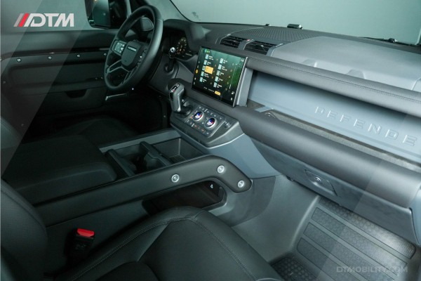 Land Rover Defender 110 2.0 P300e 110 X-Dynamic SE | Nieuw | Meridan | Leder