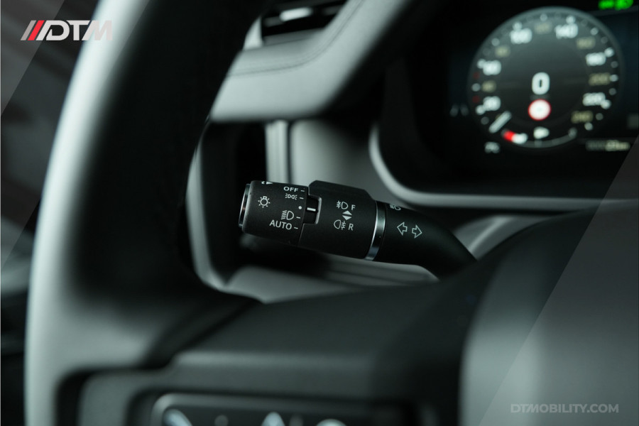 Land Rover Defender 110 2.0 P300e 110 X-Dynamic SE | Nieuw | Meridan | Leder