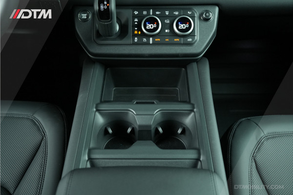 Land Rover Defender 110 2.0 P300e 110 X-Dynamic SE | Nieuw | Meridan | Leder