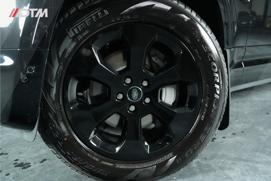 Land Rover Defender 110 2.0 P300e 110 X-Dynamic SE | Nieuw | Meridan | Leder