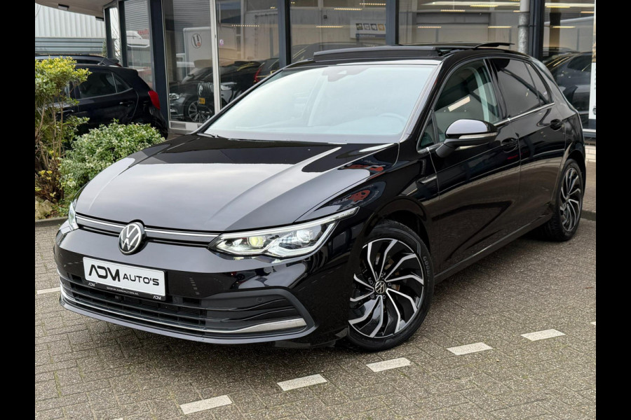 Volkswagen Golf 1.5 TSI STYLE l ACC l XENON l PANO