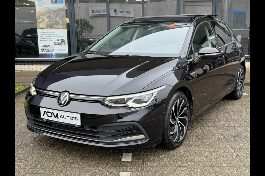 Volkswagen Golf 1.5 TSI STYLE l ACC l XENON l PANO