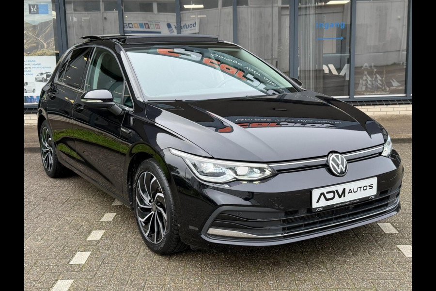 Volkswagen Golf 1.5 TSI STYLE l ACC l XENON l PANO