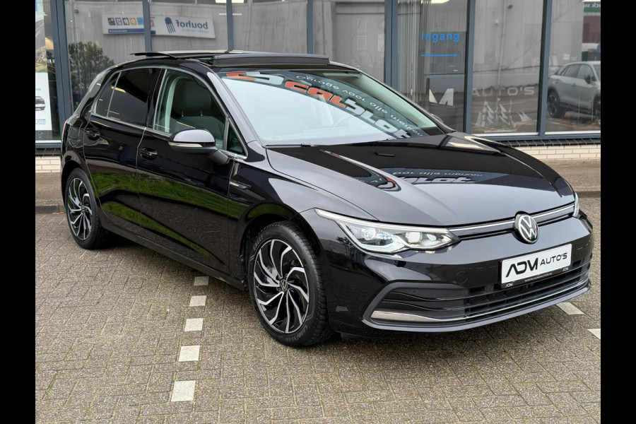 Volkswagen Golf 1.5 TSI STYLE l ACC l XENON l PANO