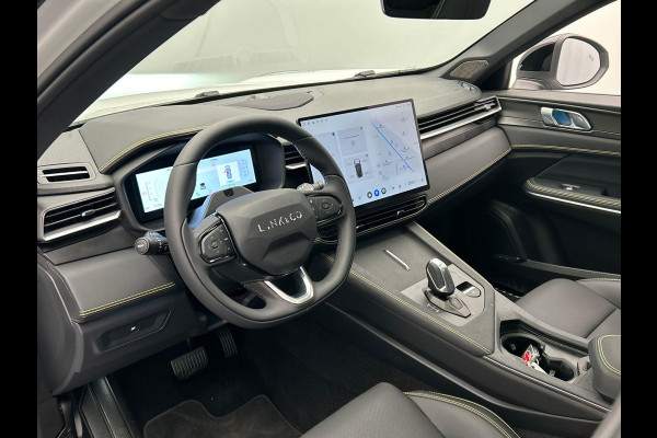 Lynk & Co 01 1.5 More Leder| Pano/dak | Stoel+Stuurwielverwarming | Keyless