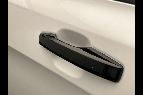 Lynk & Co 01 1.5 More Leder| Pano/dak | Stoel+Stuurwielverwarming | Keyless