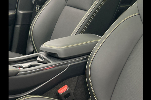 Lynk & Co 01 1.5 More Leder| Pano/dak | Stoel+Stuurwielverwarming | Keyless