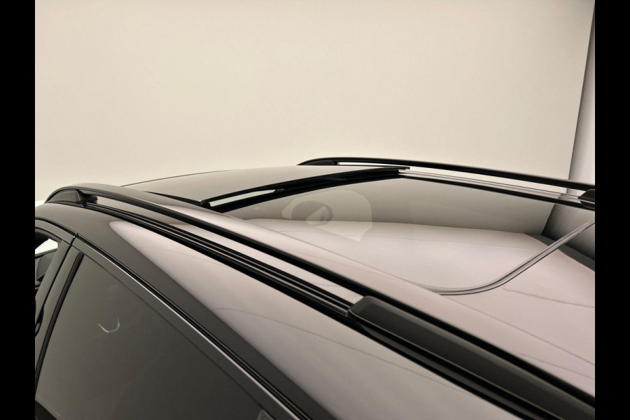 Lynk & Co 01 1.5 More Leder| Pano/dak | Stoel+Stuurwielverwarming | Keyless