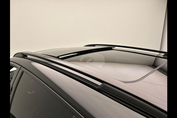 Lynk & Co 01 1.5 More Leder| Pano/dak | Stoel+Stuurwielverwarming | Keyless