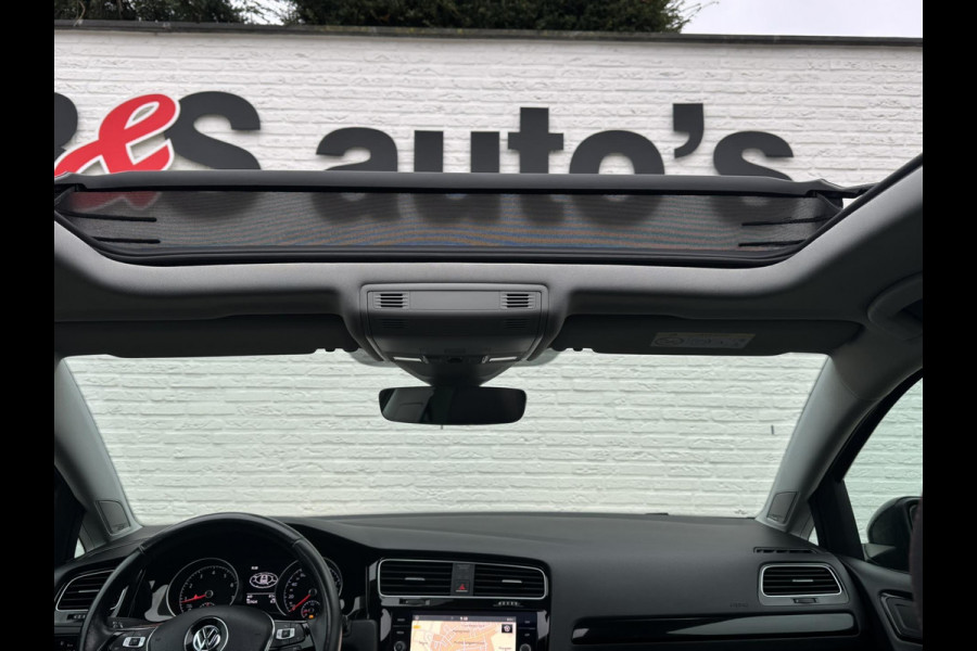 Volkswagen Golf Variant 1.5 TSI Highline R-line Adaptive cruise Climate Pano Navi Stoelverwarming Apple / Android Parkeersensoren