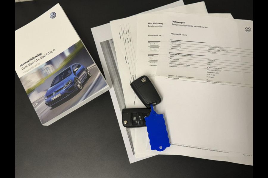 Volkswagen Golf Variant 1.5 TSI Highline R-line Adaptive cruise Climate Pano Navi Stoelverwarming Apple / Android Parkeersensoren