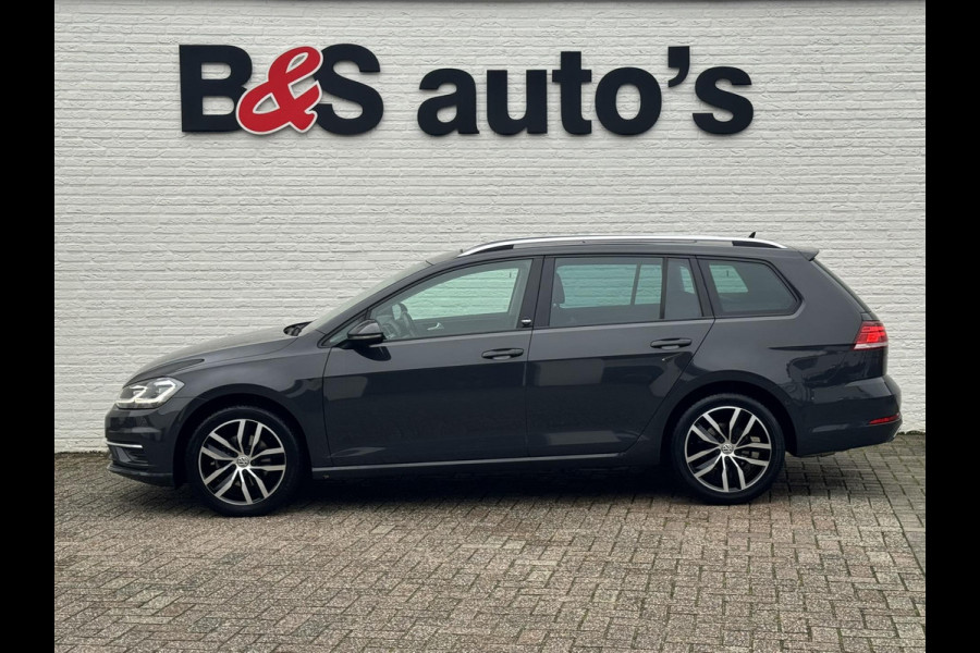 Volkswagen Golf Variant 1.5 TSI Highline R-line Adaptive cruise Climate Pano Navi Stoelverwarming Apple / Android Parkeersensoren