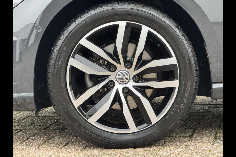 Volkswagen Golf Variant 1.5 TSI Highline R-line Adaptive cruise Climate Pano Navi Stoelverwarming Apple / Android Parkeersensoren