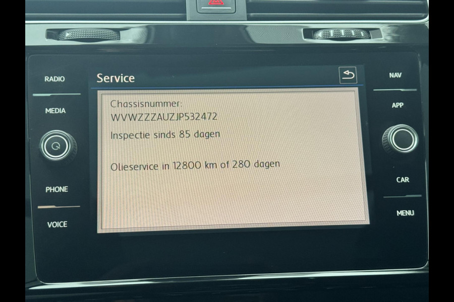 Volkswagen Golf Variant 1.5 TSI Highline R-line Adaptive cruise Climate Pano Navi Stoelverwarming Apple / Android Parkeersensoren