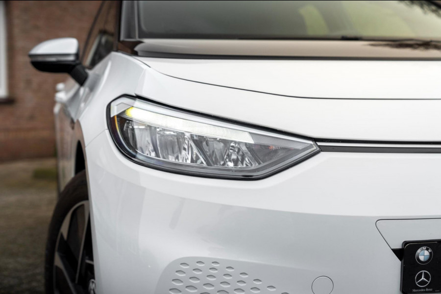 Volkswagen ID.3 First 58 kWh 350 Km Actieradius BTW 1e Eig Adaptive Sfeerverlichting Stoelverwarming 18''