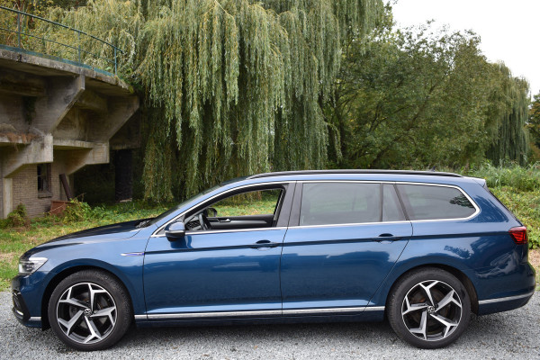 Volkswagen Passat Variant GTE 218PK DSG HYBRID BUSINESS IQ-LIGHT/CAMERA/TREKHAAK