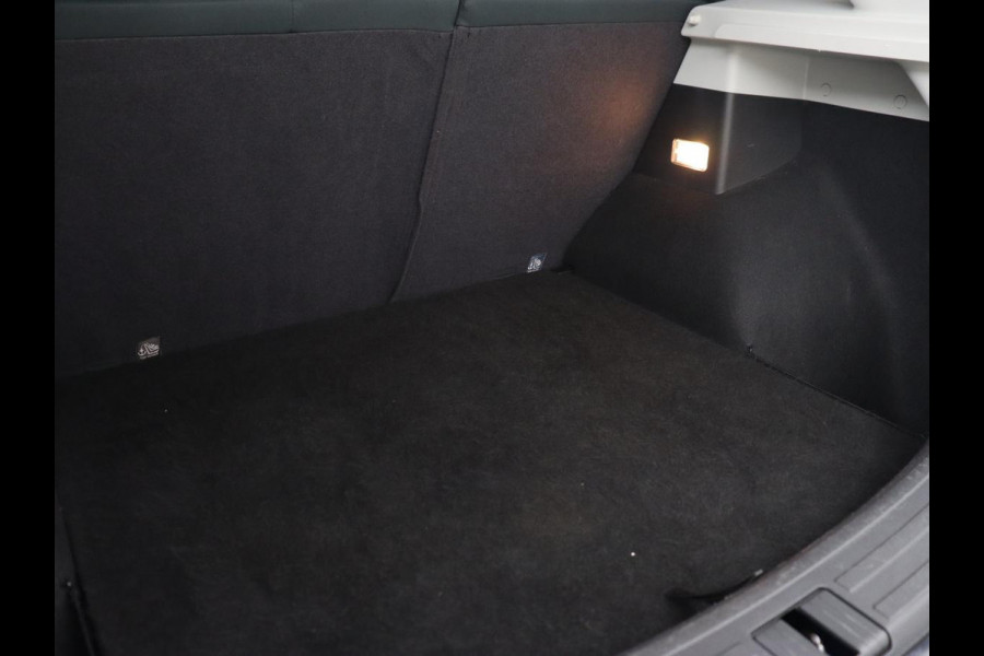 MG ZS EV Comfort 45 kWh | Carplay | Navigatie | Adaptive cruise | Parkeerhulp | Keyless | DAB | Climate control | Bluetooth