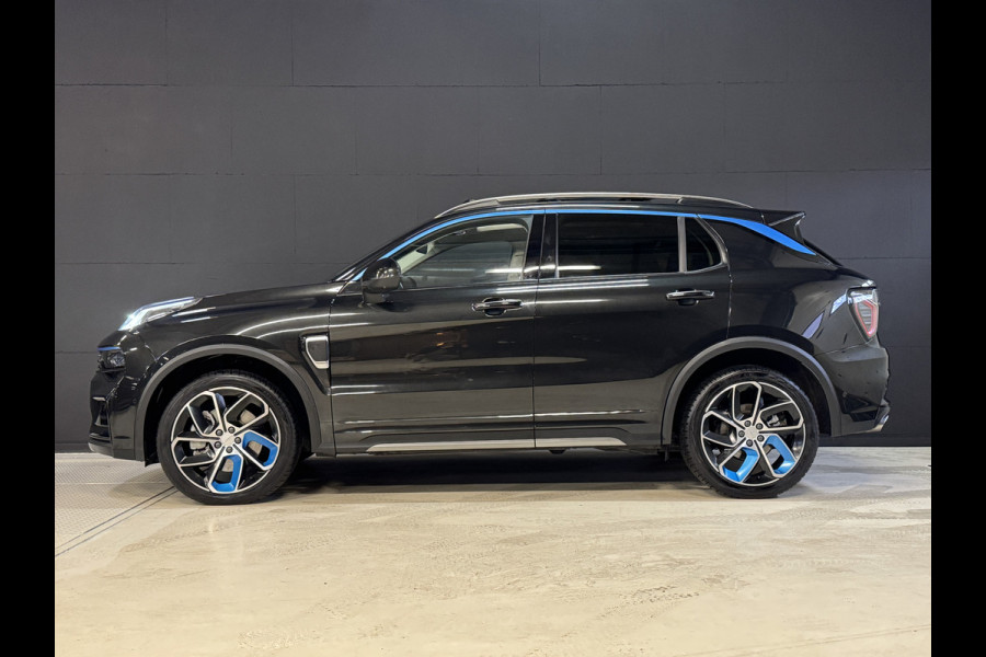 Lynk & Co 01 1.5 | Panoramadak | Adaptive cruise | Camera | Stoelverwarming | Carplay | Sfeerverlichting