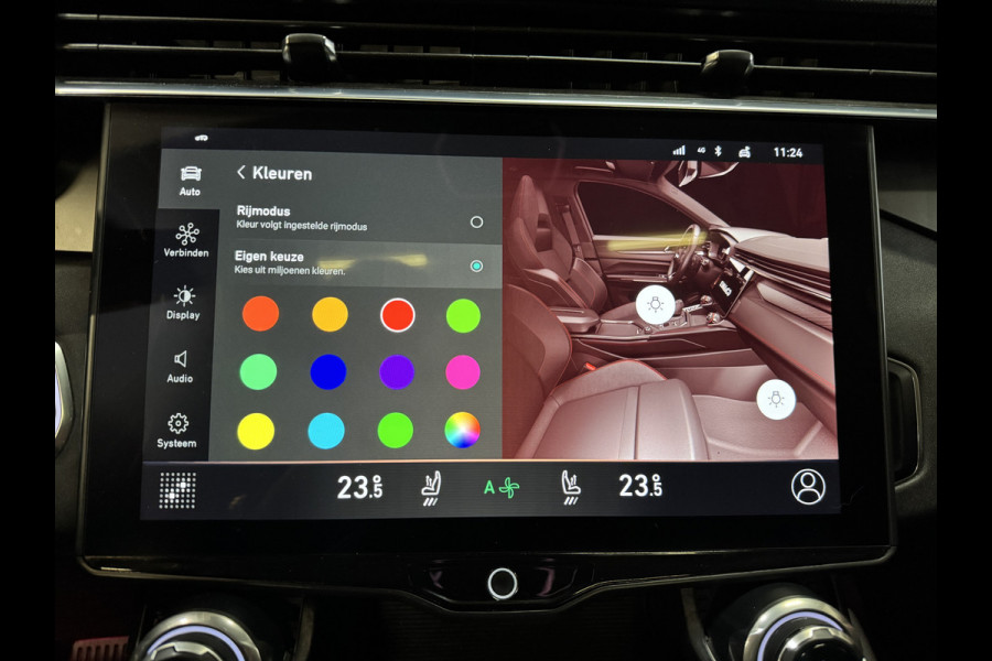 Lynk & Co 01 1.5 | Panoramadak | Adaptive cruise | Camera | Stoelverwarming | Carplay | Sfeerverlichting