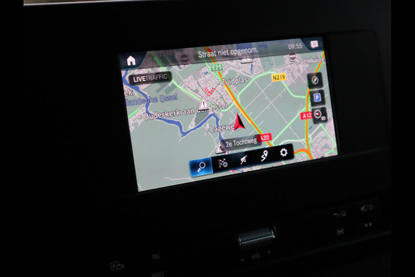 Mercedes-Benz Sprinter 515 CDI Automaat - Bakwagen Laadklep Zijdeur - Trekhaak - Mbux