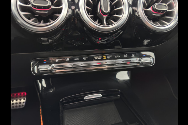 Mercedes-Benz CLA-Klasse Shooting Brake 250 e Business Solution AMG Limited (INCL.BTW) *PANO | LEATHER-MICROFIBRE | MULTIBEAM-LED | AMBIENT-LIGT | BLIND-SPOT | HEATED-SPORTSEATS | WIDE-SCREEN-DIGICOCKPIT | DAB+ | NAVI-FULLMAP | CAMERA | PRIVACY-GLASS |  18''ALU*