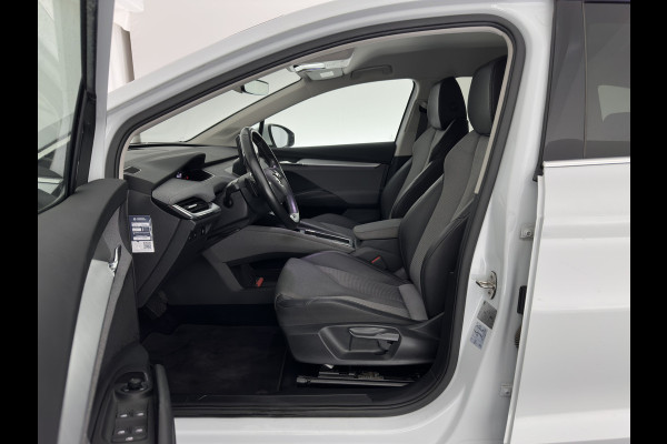 Škoda ENYAQ iV 80 {SOH-90%} [ 3-Fase ] (INCL-BTW) *LEATHER-FABRIC | FULL-LED | DIGI-COCKPIT | CAMERA | KEYLESS | NAVI-FULLMAP | AMBIENT-LIGHT | ECC | HEATED-COMFORTSEATS | DAB+ | PDC | CRUISE | CARPLAY | TOWBAR | 19"ALU*