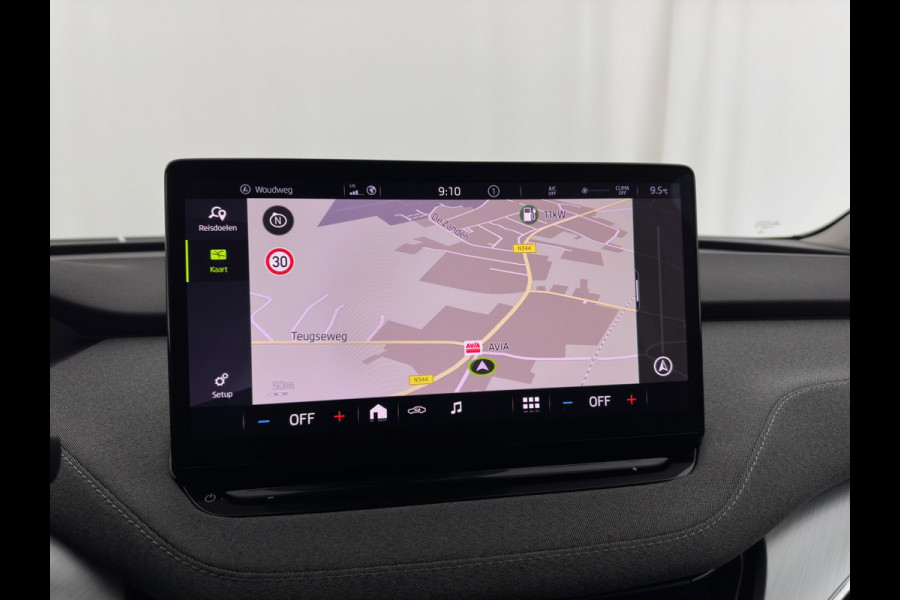 Škoda ENYAQ iV 80 {SOH-90%} [ 3-Fase ] (INCL-BTW) *LEATHER-FABRIC | FULL-LED | DIGI-COCKPIT | CAMERA | KEYLESS | NAVI-FULLMAP | AMBIENT-LIGHT | ECC | HEATED-COMFORTSEATS | DAB+ | PDC | CRUISE | CARPLAY | TOWBAR | 19"ALU*